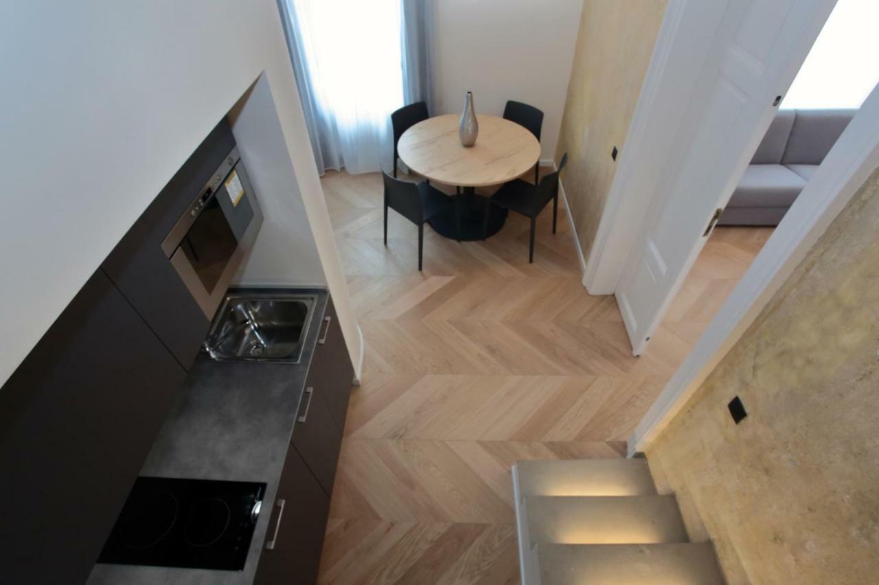 The House - Mezibranska * Prague