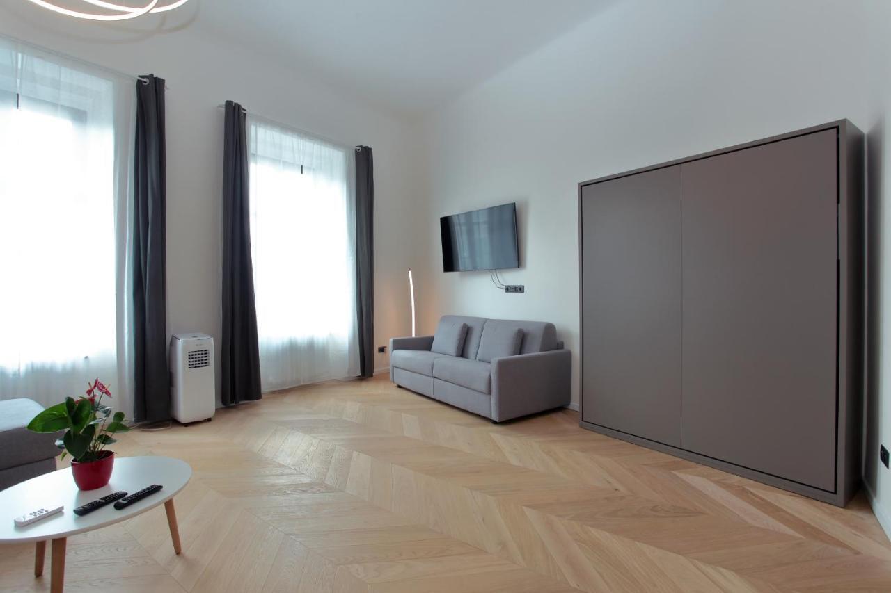 Apartment The House - Mezibranska Prag